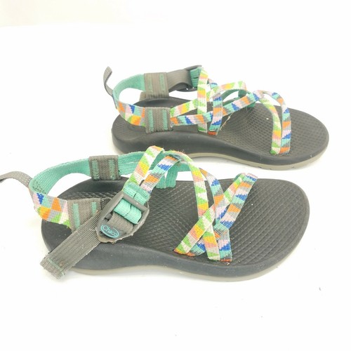 camper turquoise chacos