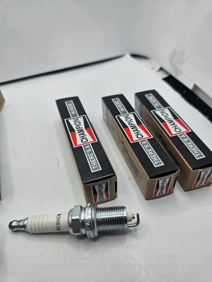 (CANTIDAD 4) Bujía Champion Copper Plus 434 RC9MC4 para Subaru Legacy 2012 Foto 2 de 4