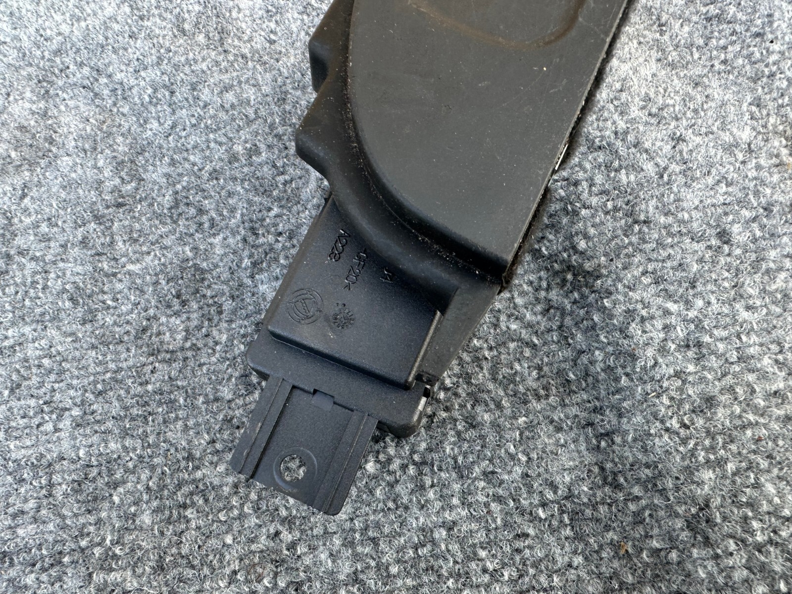 RIGHT FRONT WINDOW SWITCH CONTROL ASSEMBLY OEM 08-19 MASERATI GRANTURISMO M145