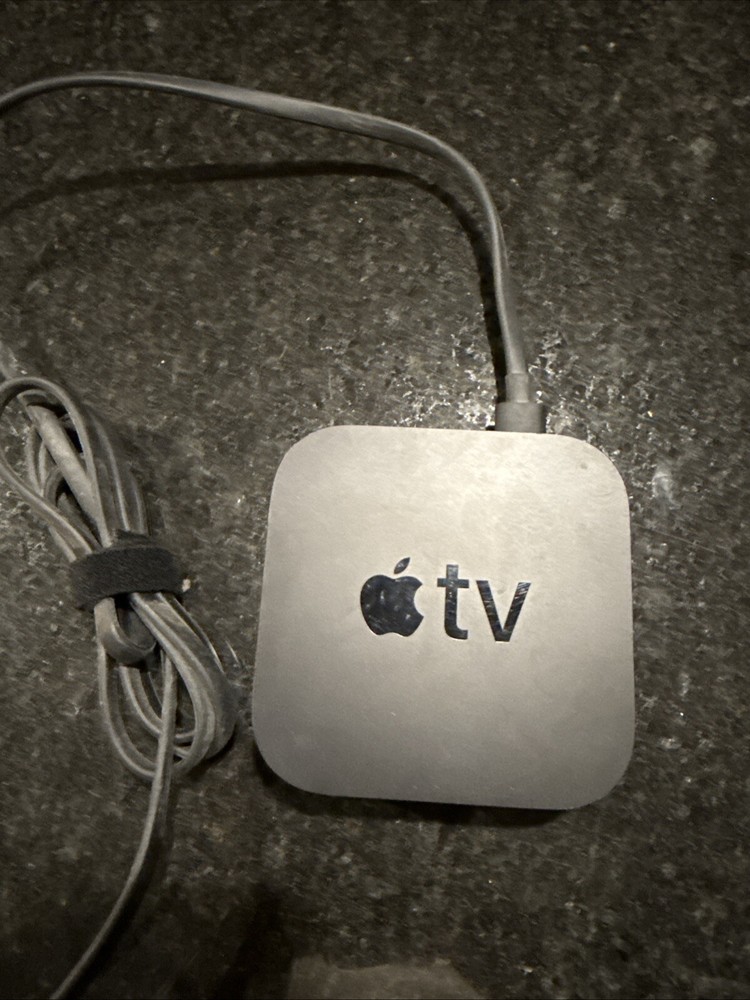 Apple TV (5th Generation) 4K 64GB HD Media Streamer - A1842 - With Remote!