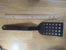T-Fal spatula with holes
