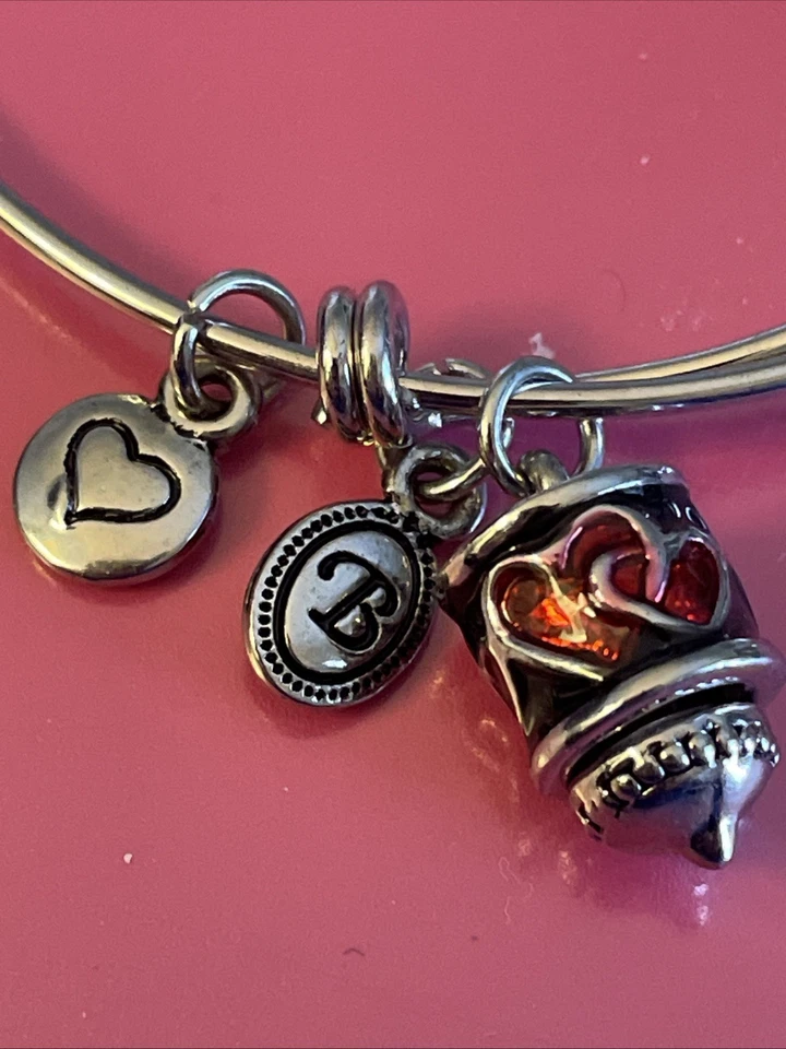 Brazalete pulsera con dije Bella Perlina Foto 2 de 2