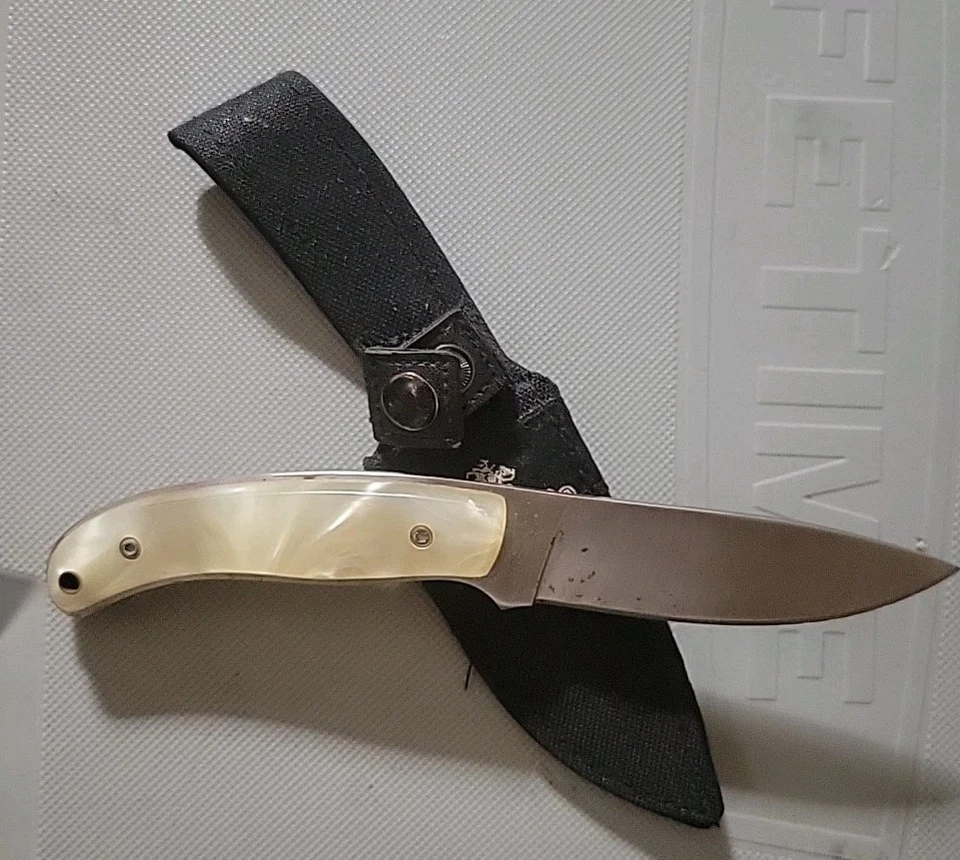 cuchillo hoja fija Foto 2 de 3