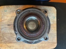 ASTON MARTIN V8, V12, DB9, DBS BUJE DELANTERO/TRASERO Y CONJUNTO DE RODAMIENTOS - 4G43-2B663-AD. 