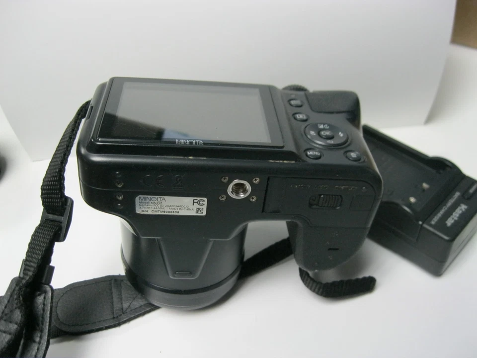 MINOLTA MN35Z-R 20.0-Megapixel 1080p HD Wi-Fi Bridge Camera 35x WORKING NO FLASH - Image 4 of 4