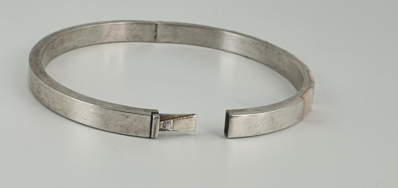 Photo 9 of Sterling Silver 925 Bangle Bracelet With Mother Of Pearl 12g B39