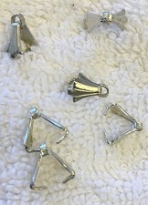 VINTAGE SILVER METAL ENGRAVED JEWELRY BALE HOOK CONNECTOR FINDING / RING 28 PCS