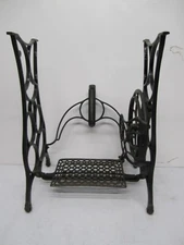 Antique Cast Iron Metal Sewing Machine Treadle Base Table Desk Legs Repurpose
