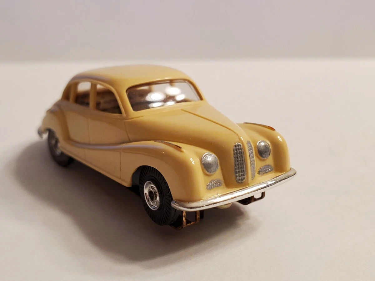 BAUER BMW 501 LITE YELLOW HO Slot NOS AURORA CHASSIS BAUER
