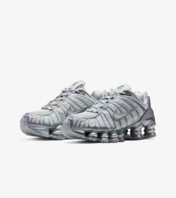 靴 NIKE AR3566-003 Nike Shox TL Pure Platinum CHROME AR3566-003 WOMEN'S SIZE 7