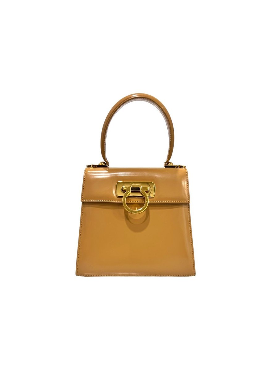 【SALVATORE FERRAGAMO】KELLY BAG Salvatore Ferragamo Gancini Kelly Small Tote Bag 21 2193