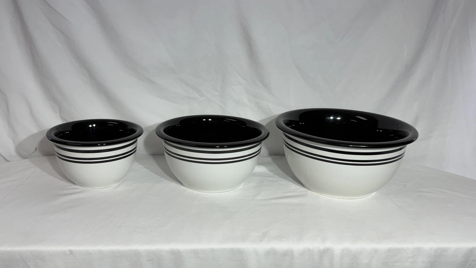 Corelle Coordinates Stoneware Mixing Bowl Set Black White 3qt 2qt 1qt Microwave…
