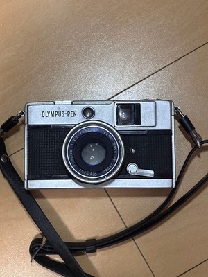 Olympus PEN EED film camera body