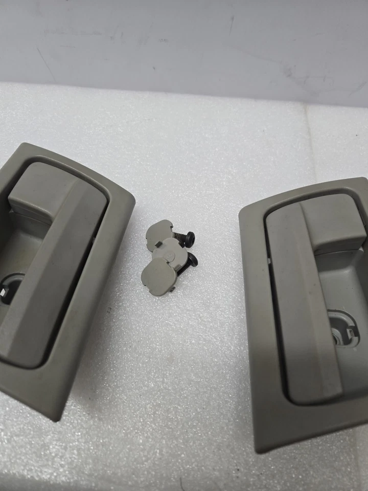 Manija de puerta interior GENUINA FORD OEM 4x Flint Ford Crown Victoria Grand Marquis Foto 4 de 4