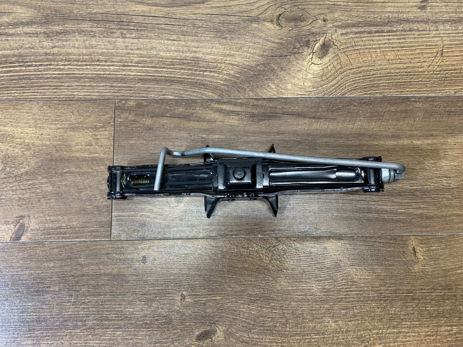 2014-2019 Maserati Ghibli Emergency Spare Wheel Tire Lift Jack Tool OEM