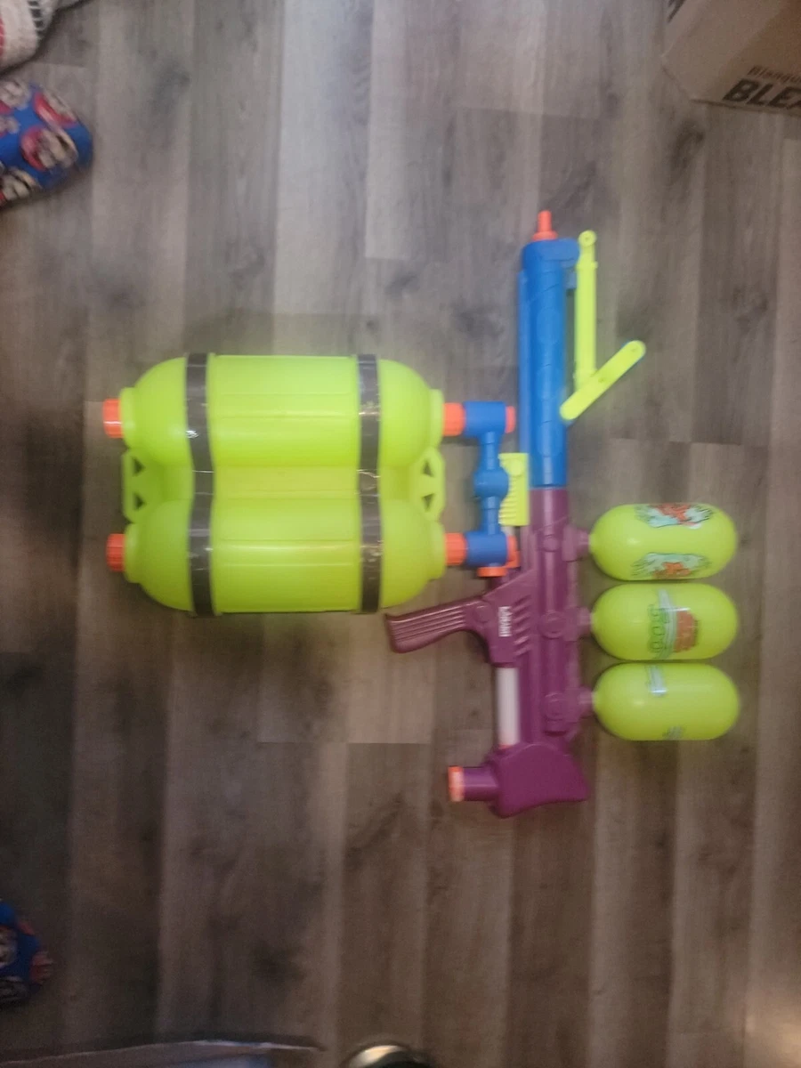 Vintage super soaker store with backpack