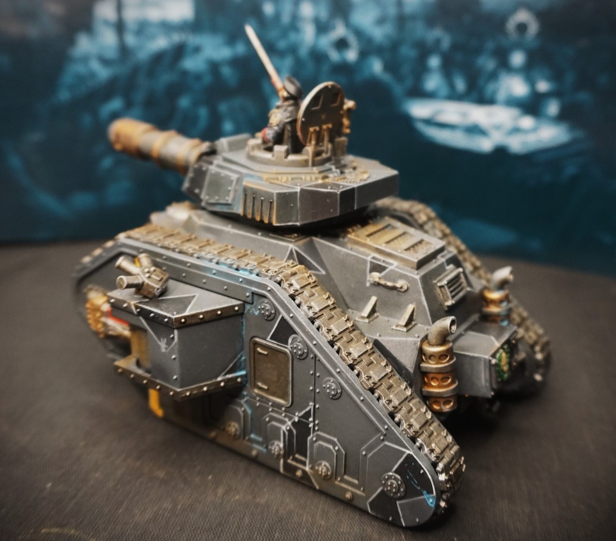 Cadian Leman Russ Battle Tank Commander painted Warhammer 40k