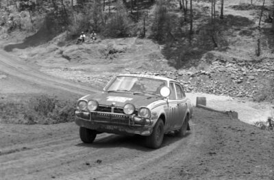 Andrew Cowan and John Mitchell Mitsubishi Colt Lancer 1975 Rally Kenya Photo 4