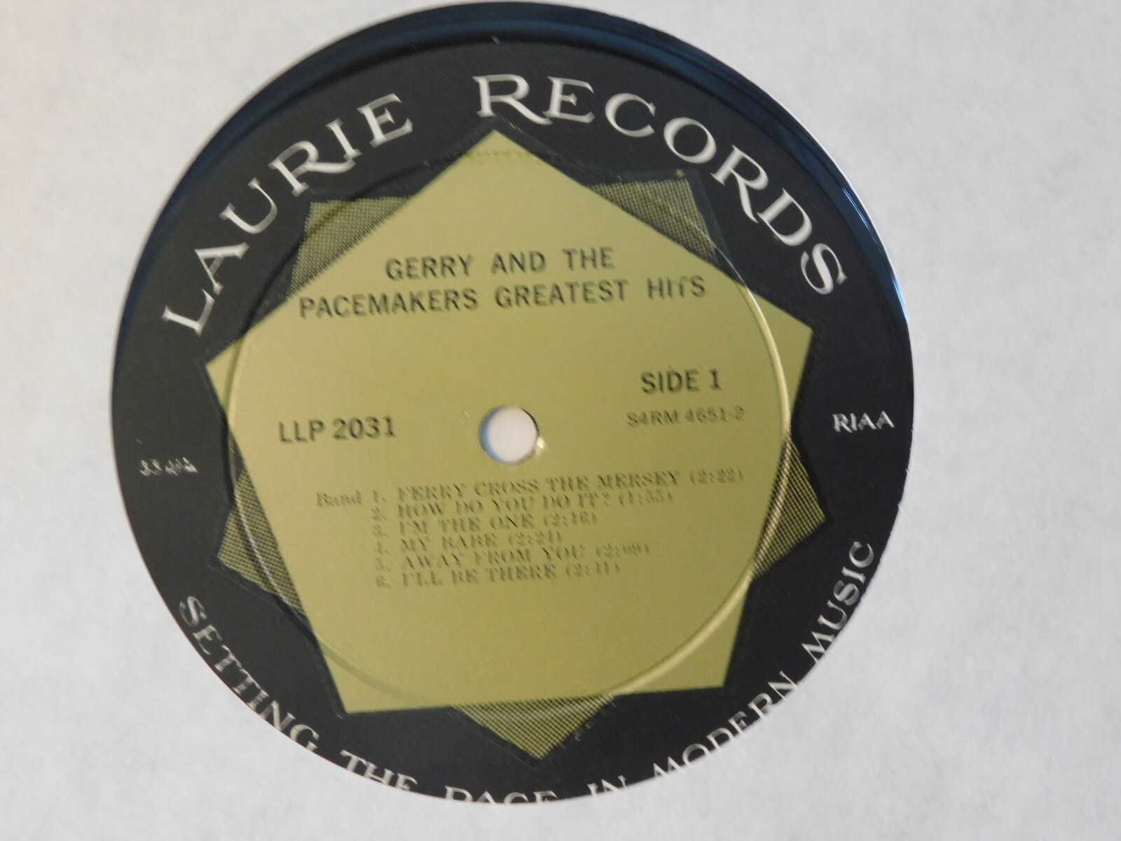 LP Gerry and the Pacemakers Greatest Hits Laurie Records LLP 2031 Mono