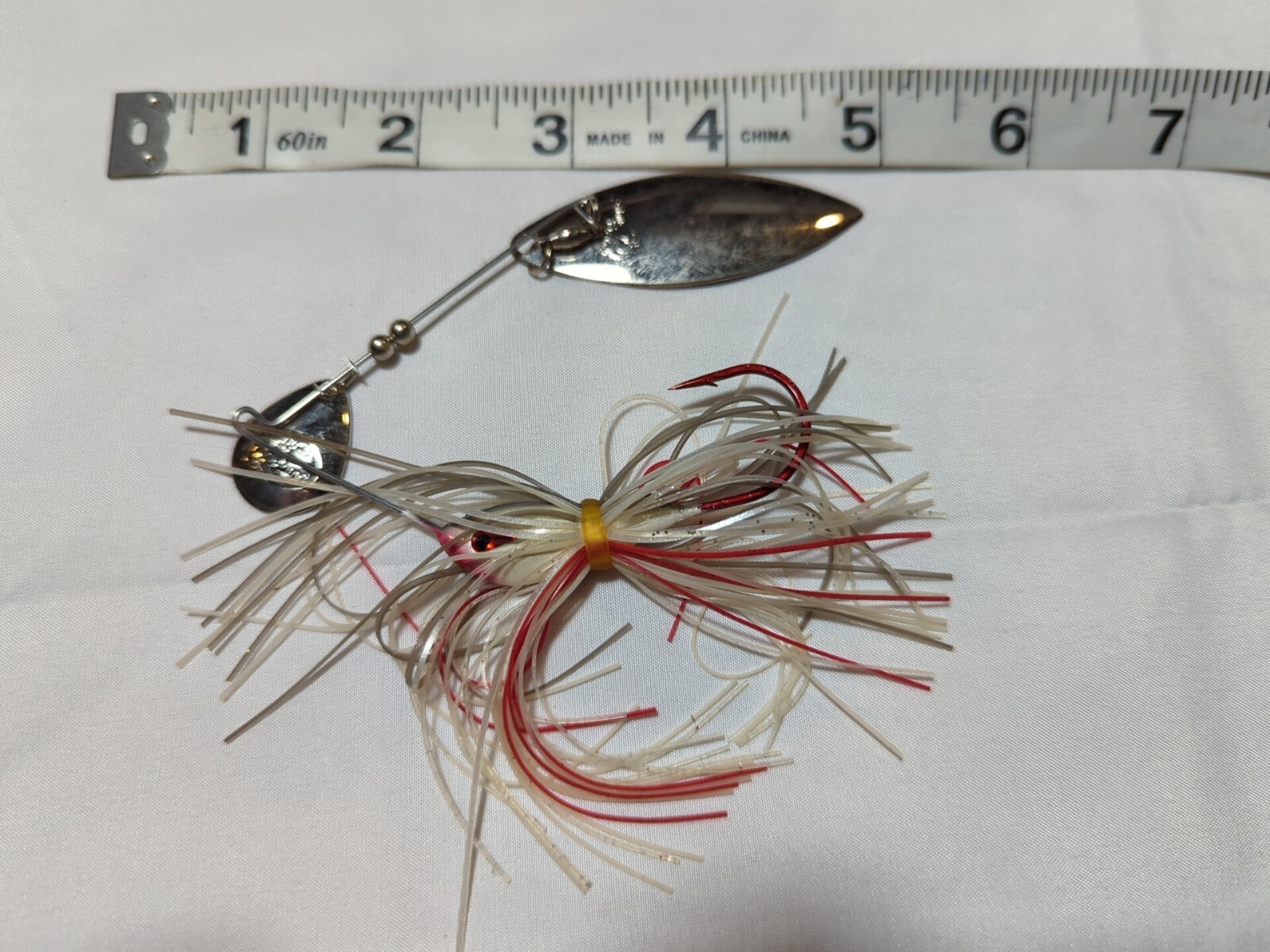 Lot of 16 Spinnerbait Buzzbait Fishing Lures With Plastic Case Incl. Bass Pro - Image 4