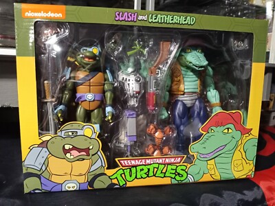 NECA TMNT Teenage Mutant Ninja Turtles & Slash Leatherhead 2 Set
