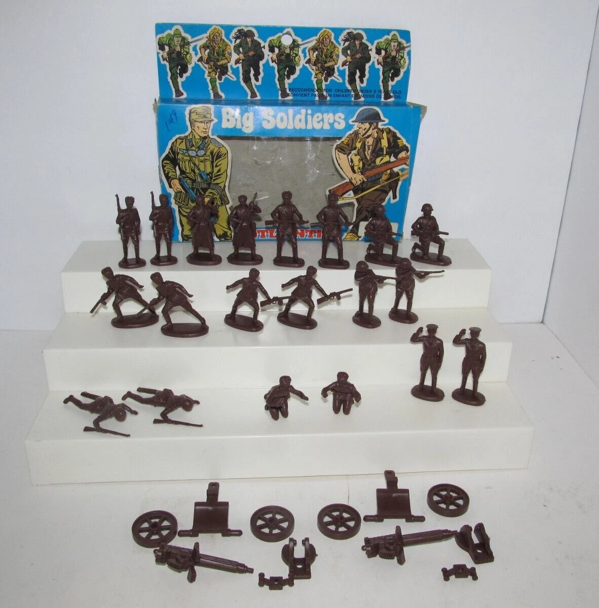 1/72 ATLANTIC BOITE 83 ROYAL FUSILIERS AVEC 3 SERIES DE FIGURINES