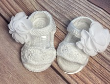 NWT Baby Deer Crocheted White Open Toe Sandals Booties Crib Shoes Girls Newborn