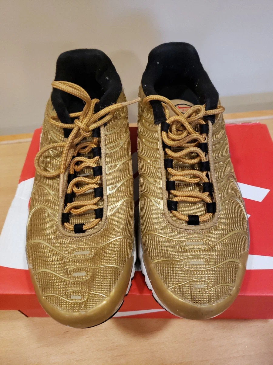 Nike Air Max Plus TN BG Metallic Gold Red Reflective Sz 7y AR0259