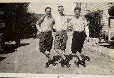 DAPPER DANDY BOY TRIO SHOW off LEGS! vtg 1920's AFFECTIONATE MEN photo GAY INT