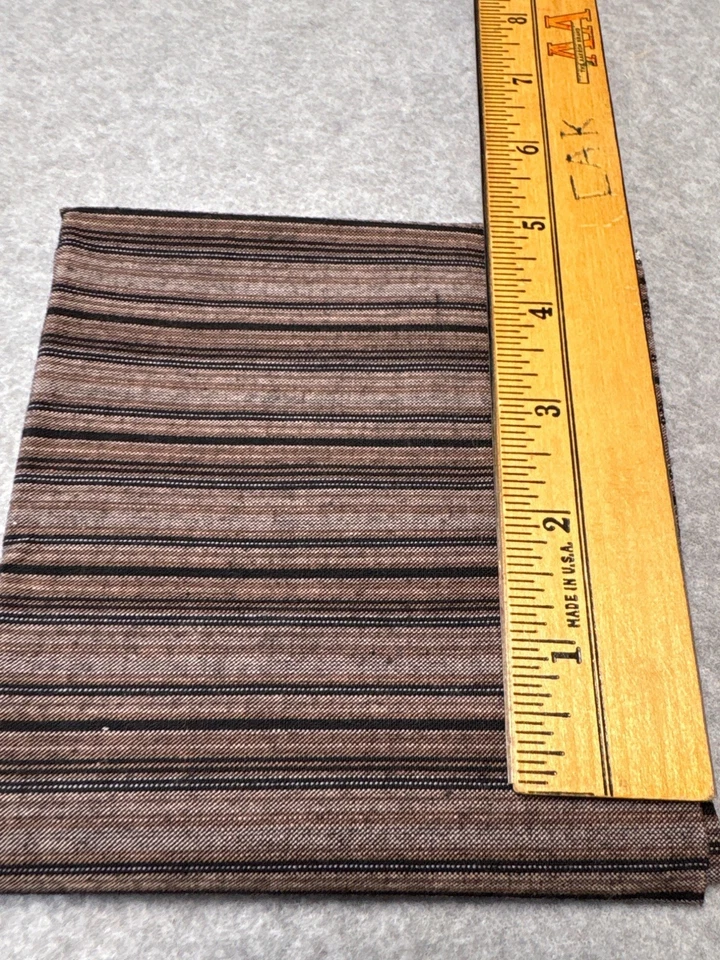 Pieza de tela a rayas marrón y negro 18x22" para proyectos de costura o artesanía Foto 4 de 4