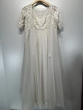 Vtg Shadowline 2 Pc Peignoir Set Sz Petite (XS) White Gown Chiffon Robe Wedding 