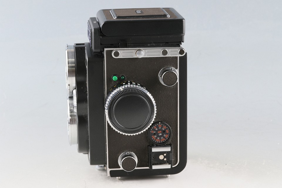 Rollei Rolleiflex 2.8GX Planar 80mm F/2.8 Medium Format Film