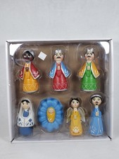 Feliz Navidad Holy Family Nativity Set 7 Piece Set - NEW SEALED - SHIPS FREE