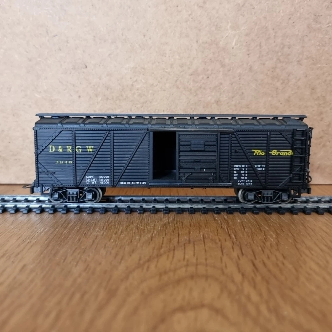 RIVAROSSI HR6400 WAGON CITERNE A BOGIE DE LA DB DEA Ep IV