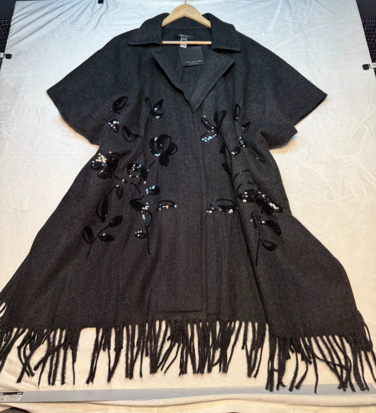 Marc New York Collared Poncho Black Heathered Sequins Design, Soft, One Size