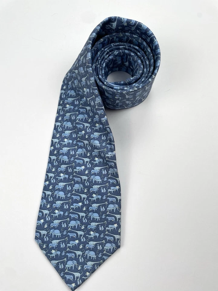 Corbata para hombre Salvatore Ferragamo 100 % seda azul elefante estampado animal hecha en Italia Foto 3 de 4