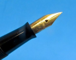 Vtg WATERMAN's Fountain Ideal No. 3 Quartz Red Flecks 1930-40s Gold Nib NICE