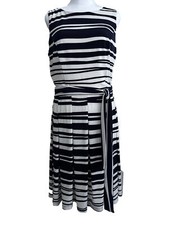 Tommy Hilfiger Jersey Fit & Flare Dress White Navy Nautical Pleated Striped 10