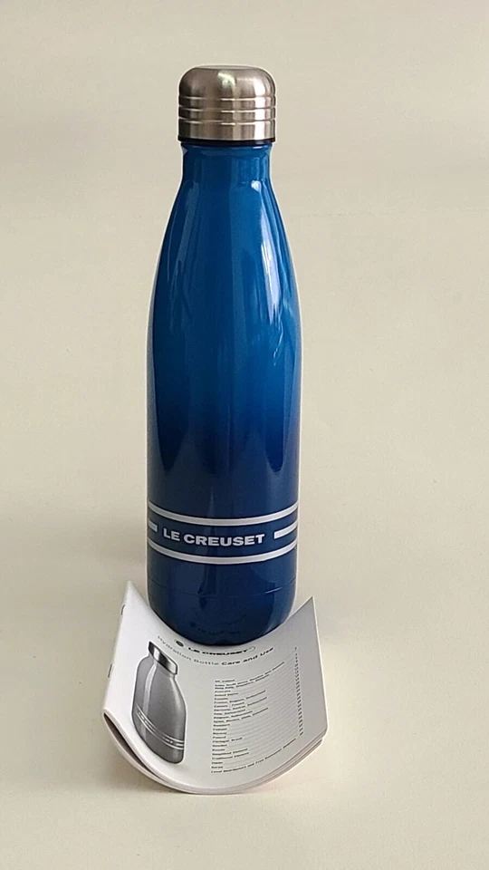 Botella de hidratación aislada Le Creuset Marsella 17 oz Foto 2 de 4