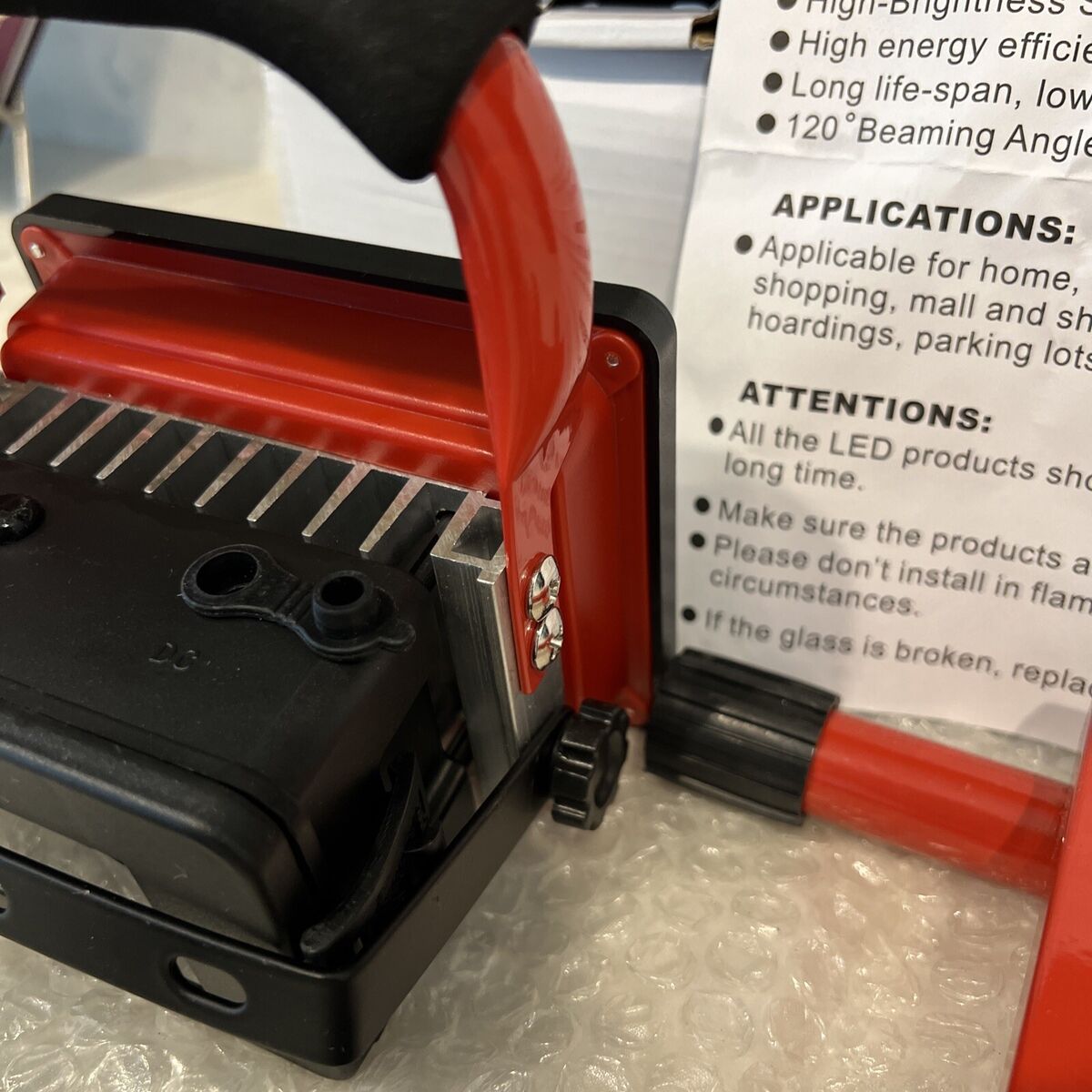 Supreme Cordless Floodlight Lamp Red FW16 New W/tags Box Supreme Cordless Floodlight Lamp Red FW16 New W/tags Box
