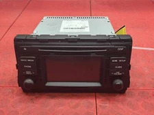 16-18 Kia Optima Radio Receiver Head Unit Screen Assembly w/o Navigation OEM