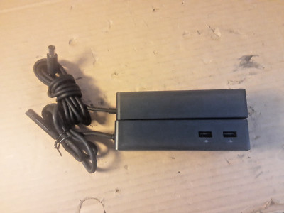 Microsoft Surface Pro 1661 Dock Dockingstation mit Ladegerät 1749