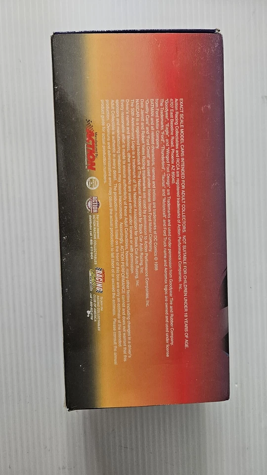 Dale Jarrett # 88 Batman Cuidado de Calidad Ford Taurus 1998 Acción Nascar 1:24 Foto 4 de 4