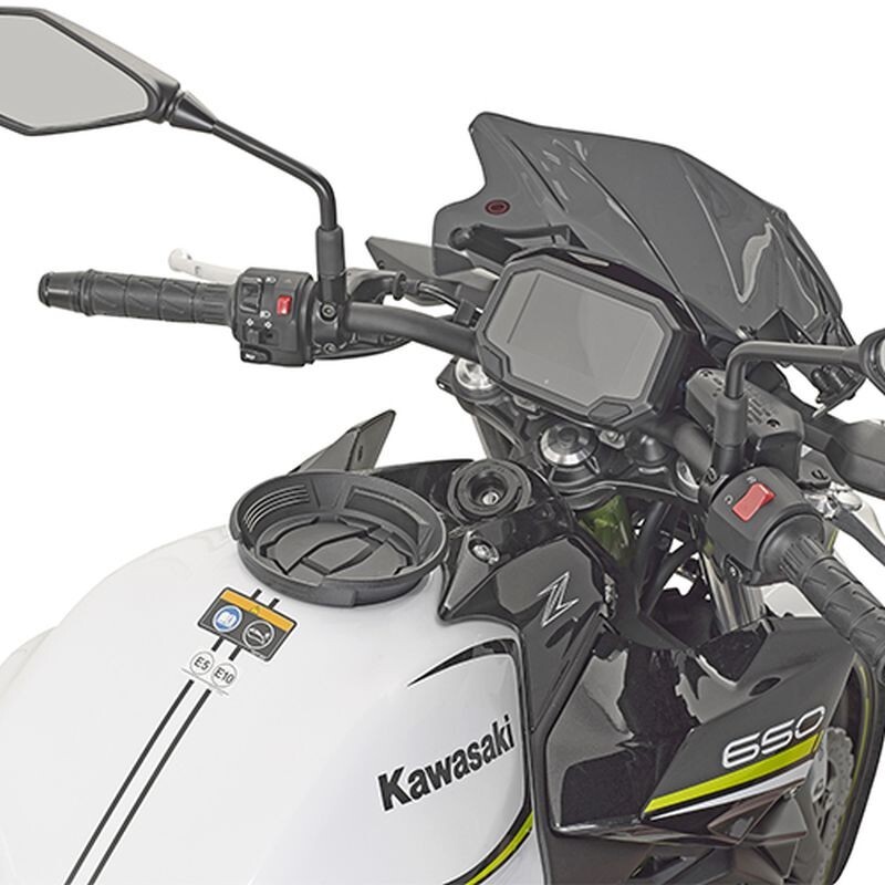Support Tanklock Kawasaki Z 650 pour installer une sacoche moto de voyage