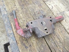International 504 Utility Ih Tractor Hydraulic Oil Control Valve W/ Handle