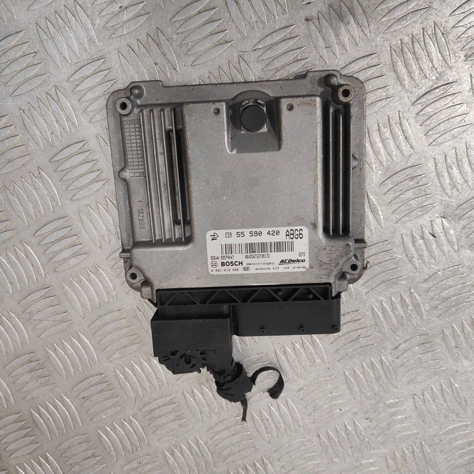 Picture 1 of 4