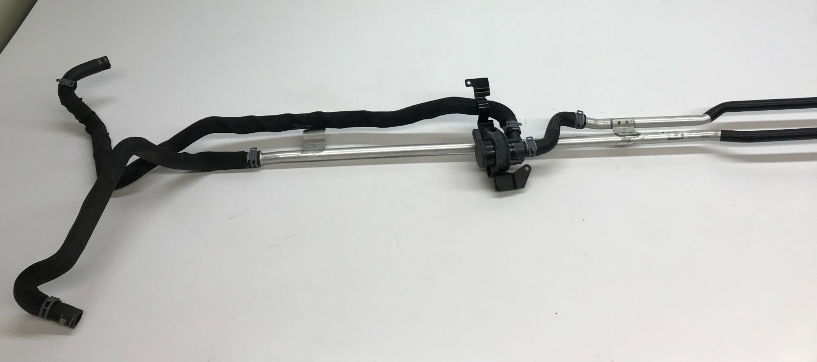 LAMBORGHINI AVENTADOR LP740 770 COOLANT PUMP & COOLANT LINE HOSES OEM 470819337A