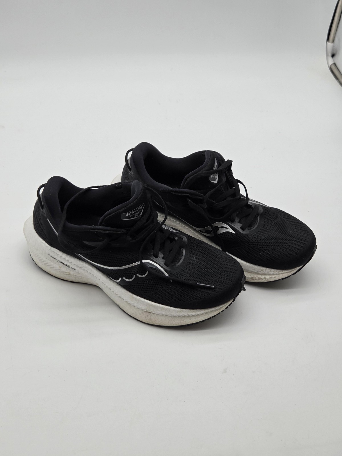 Saucony Triumph 21 Shoes Womens Size 9W Black PWRRUN+ Runnin