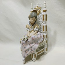 Lladro "Second Thoughts" #1397 Pepeta Cansadita (Tired Valencian Girl) Retired 