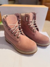 Image of Woman’s Timberland Pink Boot. Size 5.5 W. Brand New.